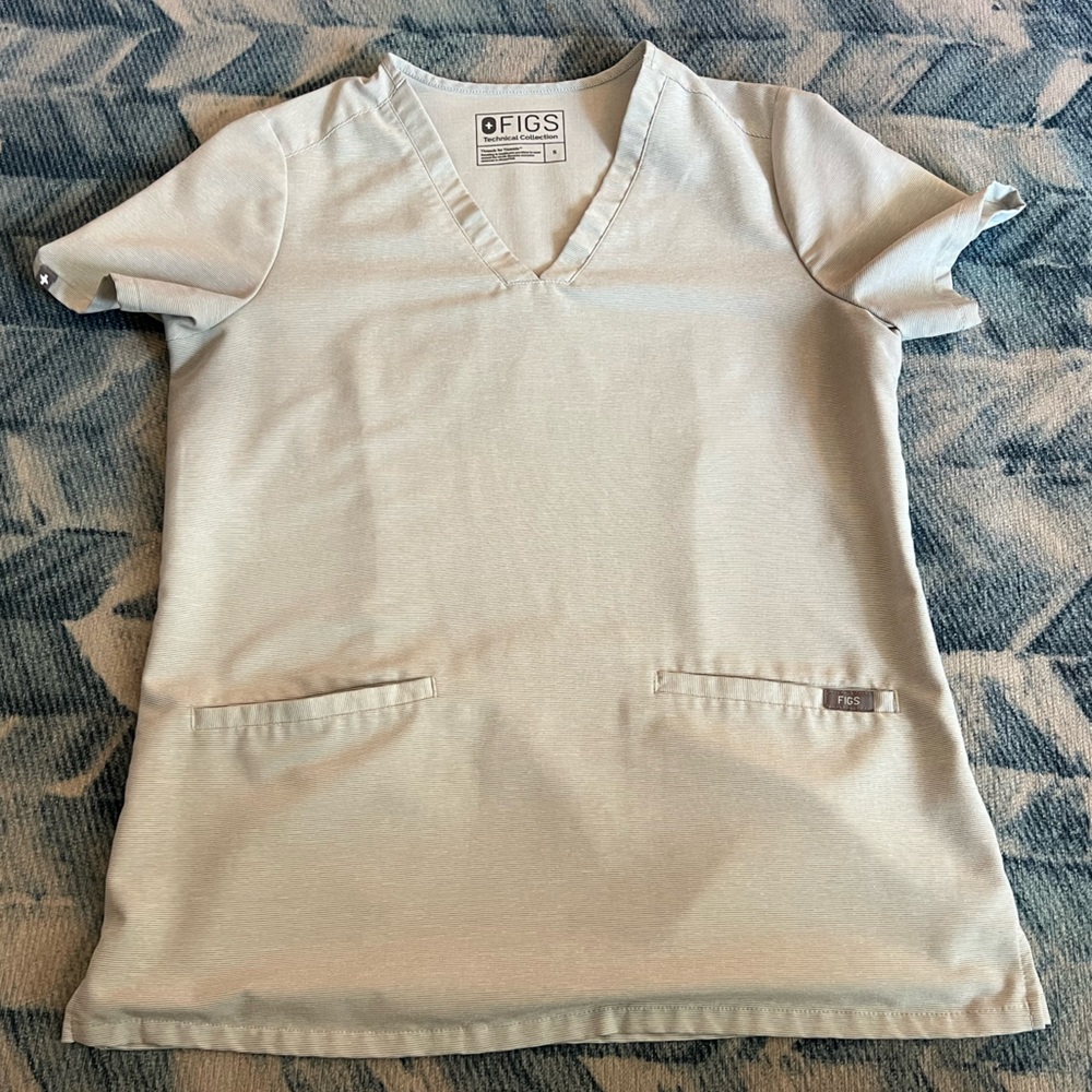 FIGS Space Grey Casma Scrub Top